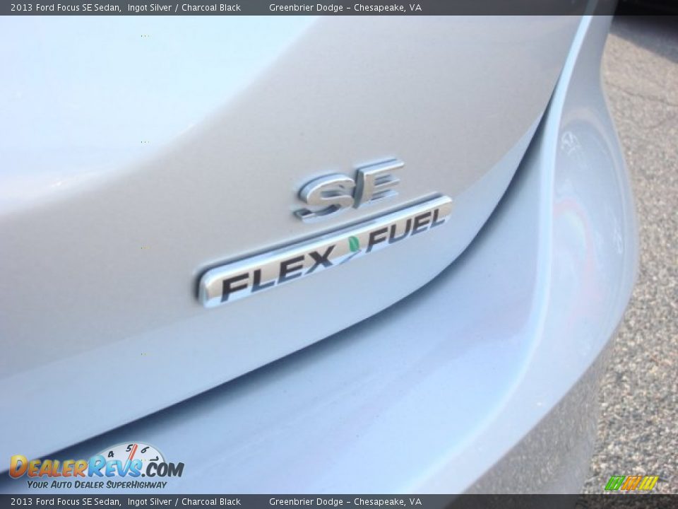 2013 Ford Focus SE Sedan Ingot Silver / Charcoal Black Photo #30