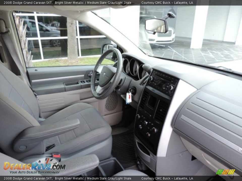 2008 Dodge Grand Caravan SXT Bright Silver Metallic / Medium Slate Gray/Light Shale Photo #7
