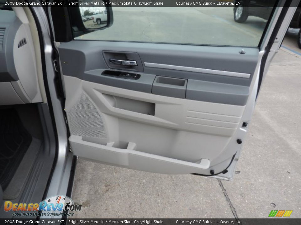 2008 Dodge Grand Caravan SXT Bright Silver Metallic / Medium Slate Gray/Light Shale Photo #8