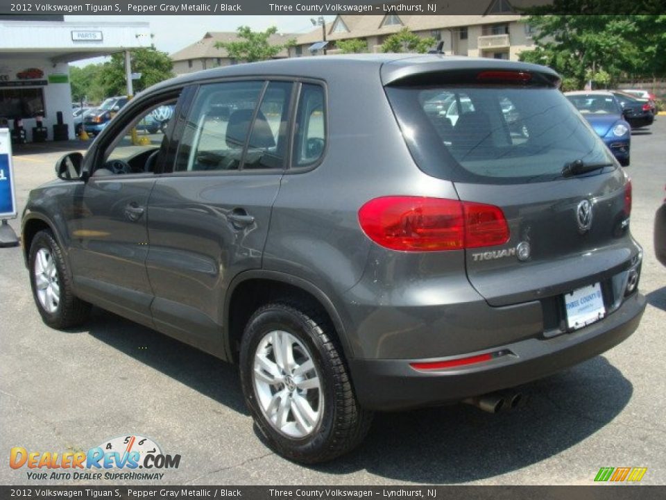 2012 Volkswagen Tiguan S Pepper Gray Metallic / Black Photo #4