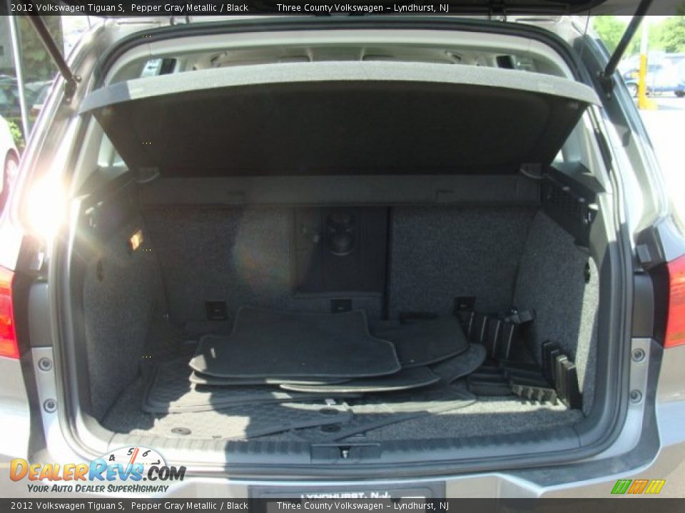 2012 Volkswagen Tiguan S Pepper Gray Metallic / Black Photo #13