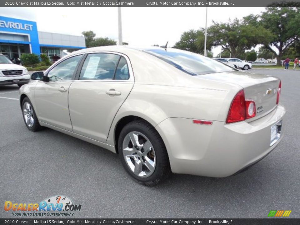 2010 Chevrolet Malibu LS Sedan Gold Mist Metallic / Cocoa/Cashmere Photo #3