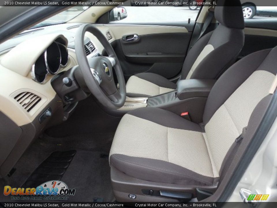 2010 Chevrolet Malibu LS Sedan Gold Mist Metallic / Cocoa/Cashmere Photo #4