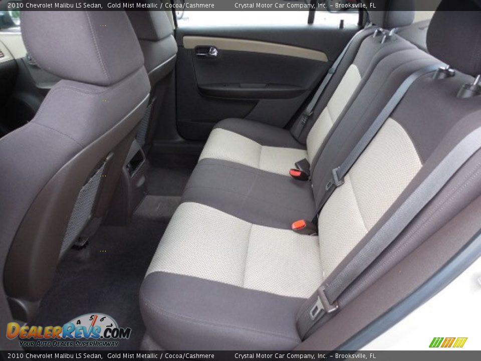 2010 Chevrolet Malibu LS Sedan Gold Mist Metallic / Cocoa/Cashmere Photo #5