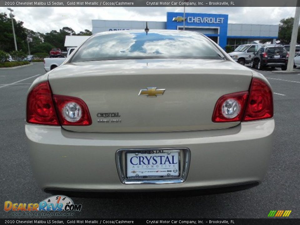 2010 Chevrolet Malibu LS Sedan Gold Mist Metallic / Cocoa/Cashmere Photo #7