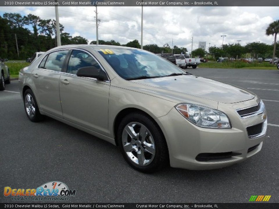 2010 Chevrolet Malibu LS Sedan Gold Mist Metallic / Cocoa/Cashmere Photo #10