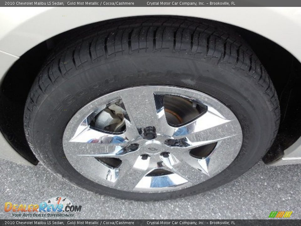 2010 Chevrolet Malibu LS Sedan Gold Mist Metallic / Cocoa/Cashmere Photo #14