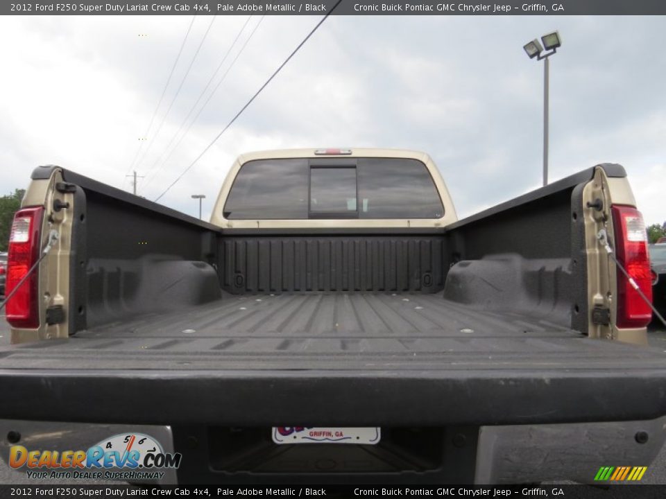 2012 Ford F250 Super Duty Lariat Crew Cab 4x4 Pale Adobe Metallic / Black Photo #16