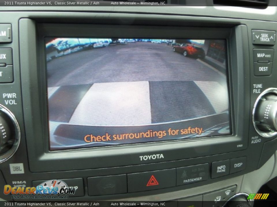2011 Toyota Highlander V6 Classic Silver Metallic / Ash Photo #18