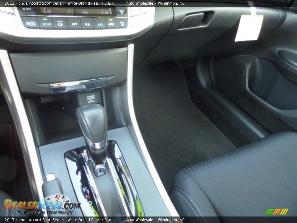 2013 Honda Accord Sport Sedan White Orchid Pearl / Black Photo #19