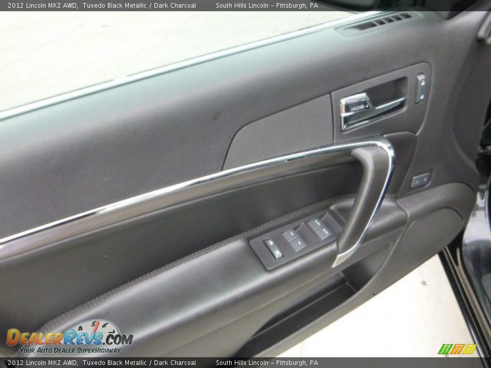 2012 Lincoln MKZ AWD Tuxedo Black Metallic / Dark Charcoal Photo #17