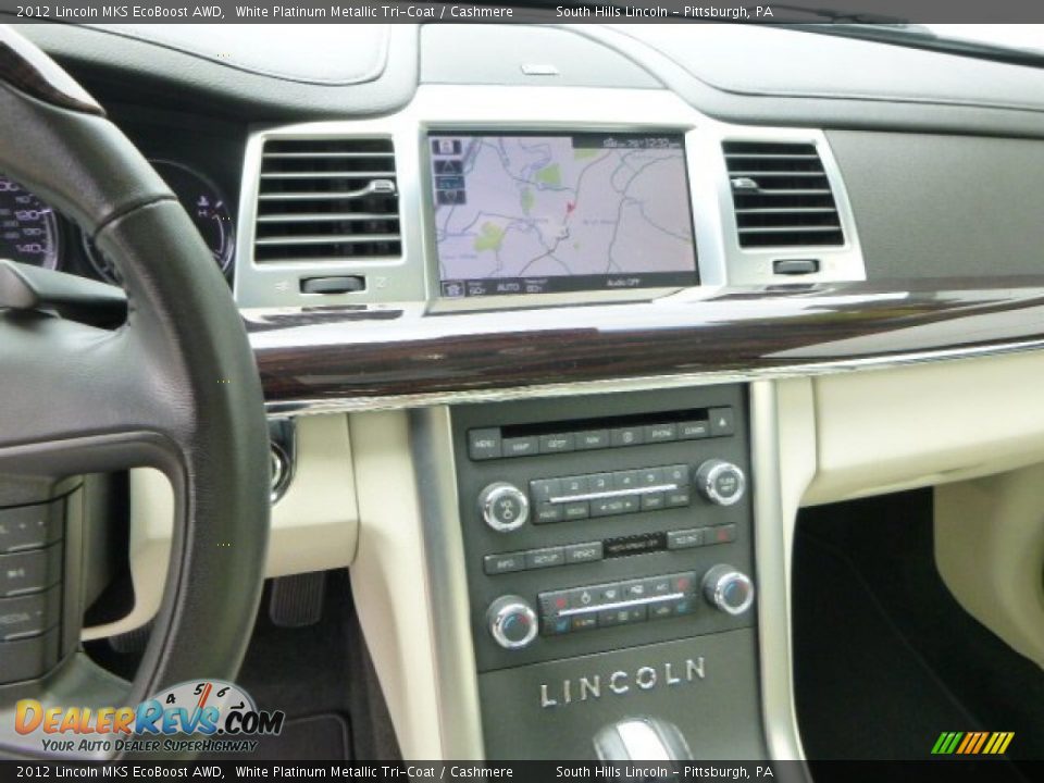 2012 Lincoln MKS EcoBoost AWD White Platinum Metallic Tri-Coat / Cashmere Photo #22