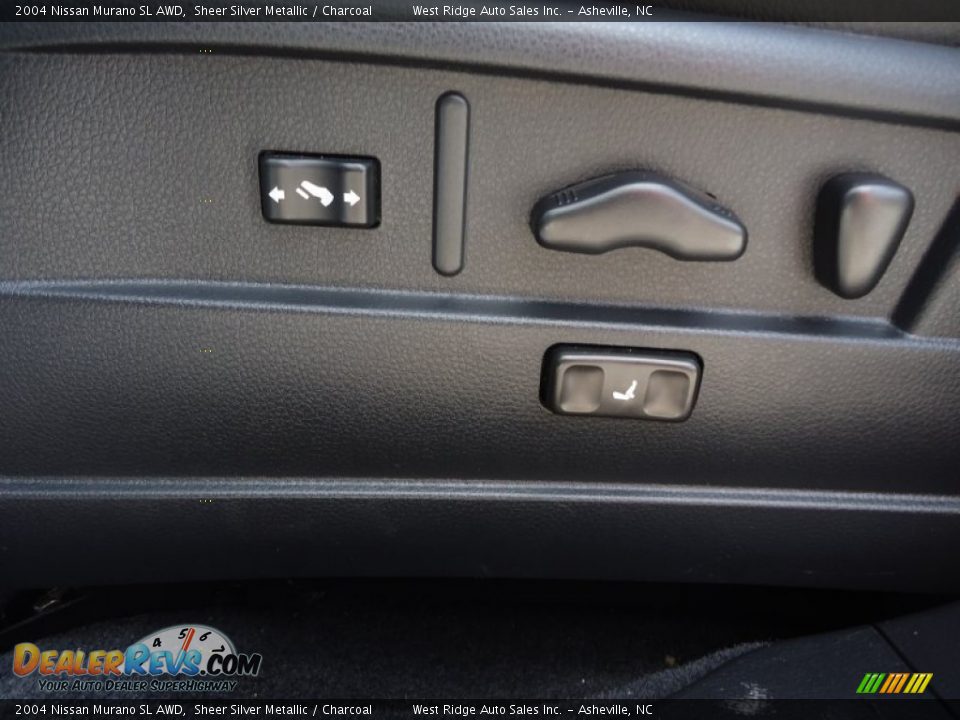2004 Nissan Murano SL AWD Sheer Silver Metallic / Charcoal Photo #13