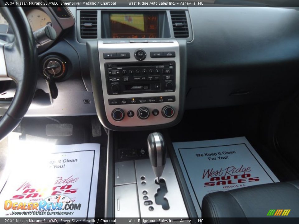 2004 Nissan Murano SL AWD Sheer Silver Metallic / Charcoal Photo #17