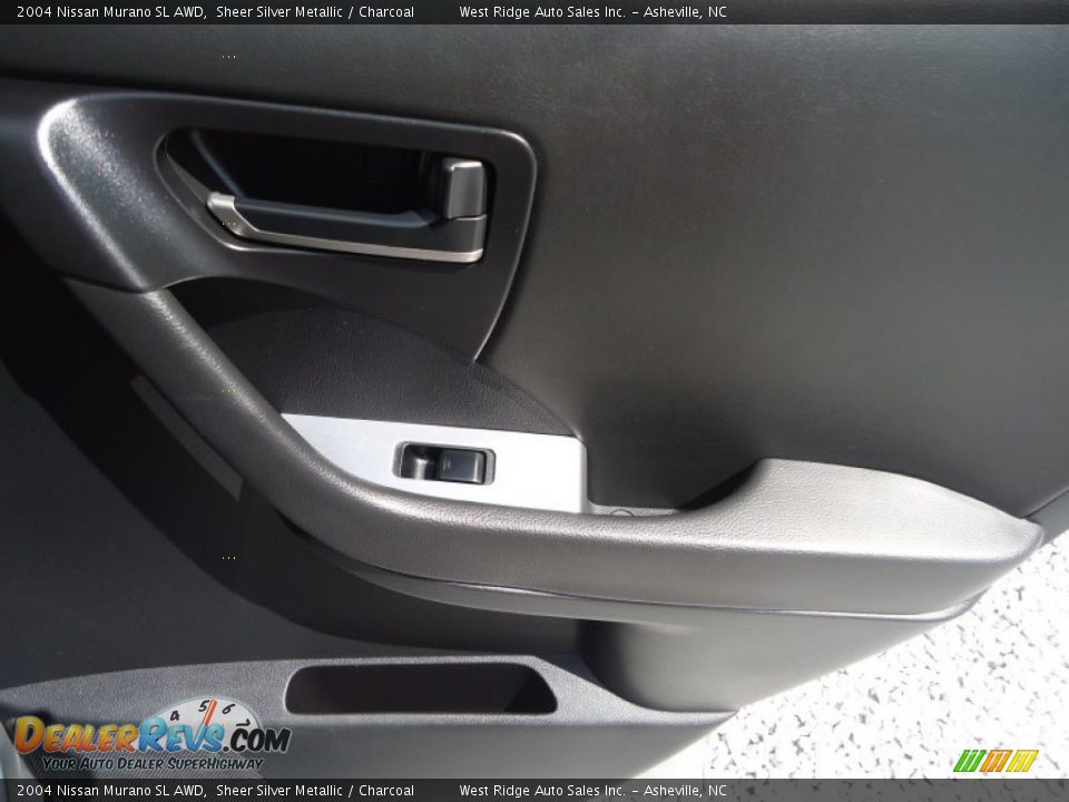 2004 Nissan Murano SL AWD Sheer Silver Metallic / Charcoal Photo #27