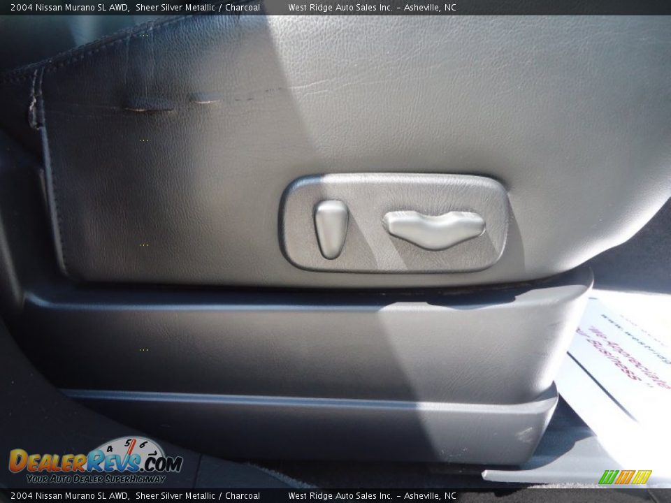 2004 Nissan Murano SL AWD Sheer Silver Metallic / Charcoal Photo #33