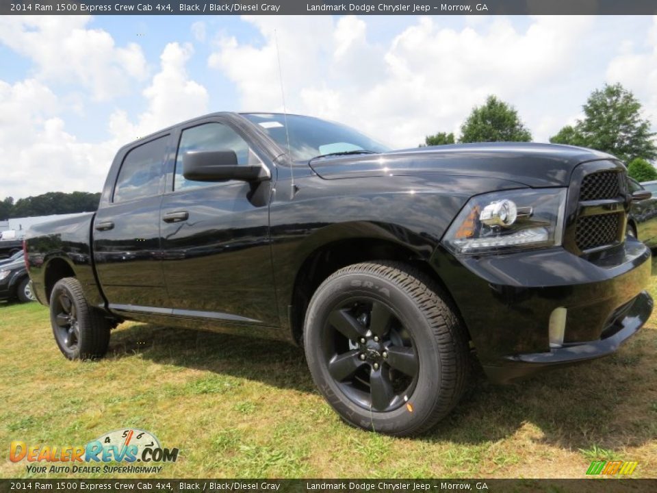 2014 Ram 1500 Express Crew Cab 4x4 Black / Black/Diesel Gray Photo #4