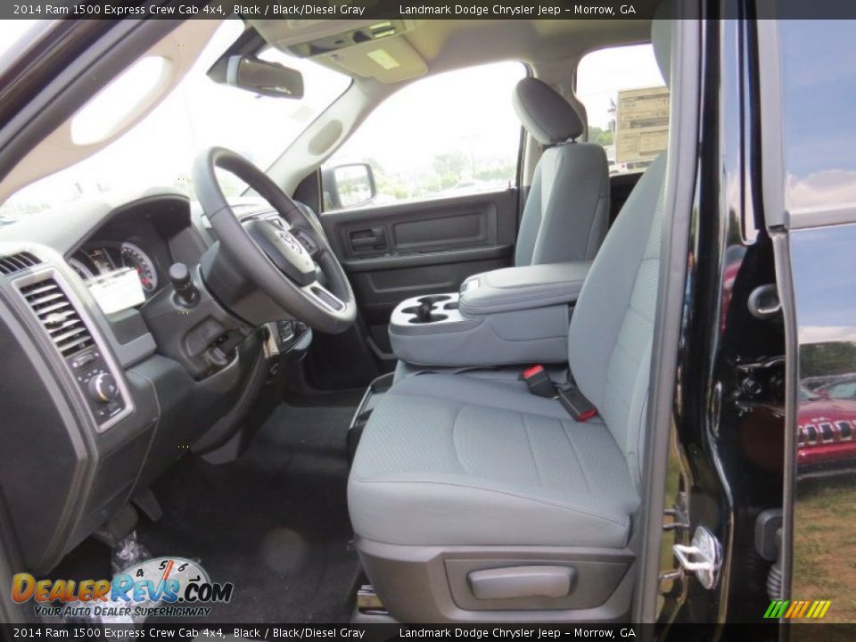 2014 Ram 1500 Express Crew Cab 4x4 Black / Black/Diesel Gray Photo #6