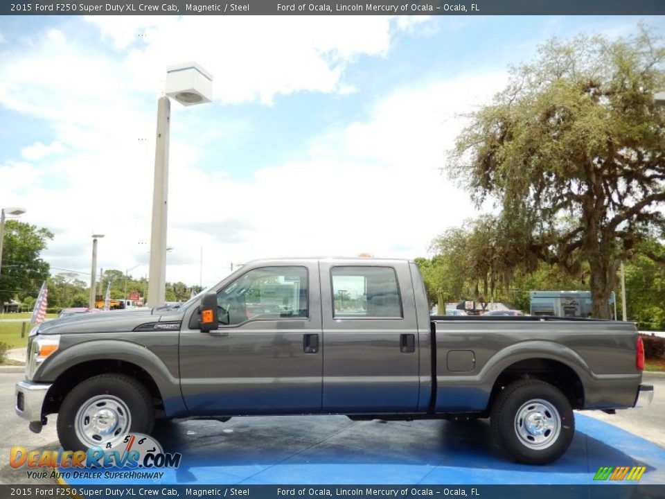 Magnetic 2015 Ford F250 Super Duty XL Crew Cab Photo #2