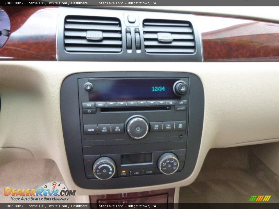 2006 Buick Lucerne CXS White Opal / Cashmere Photo #16