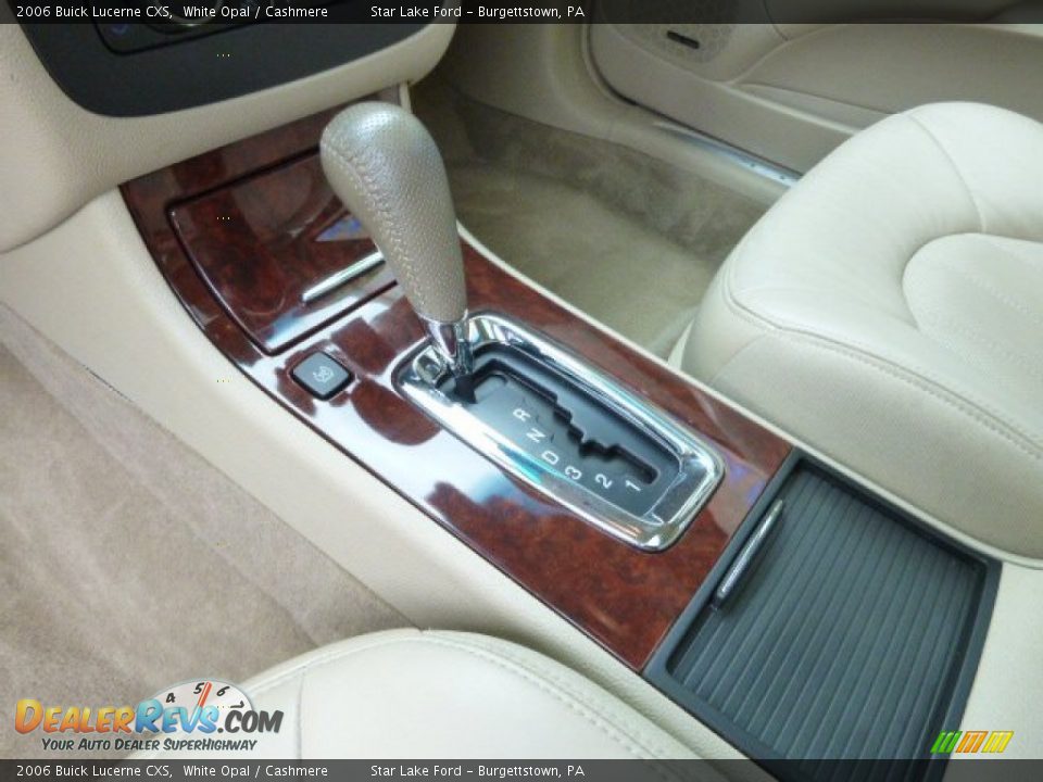 2006 Buick Lucerne CXS White Opal / Cashmere Photo #17