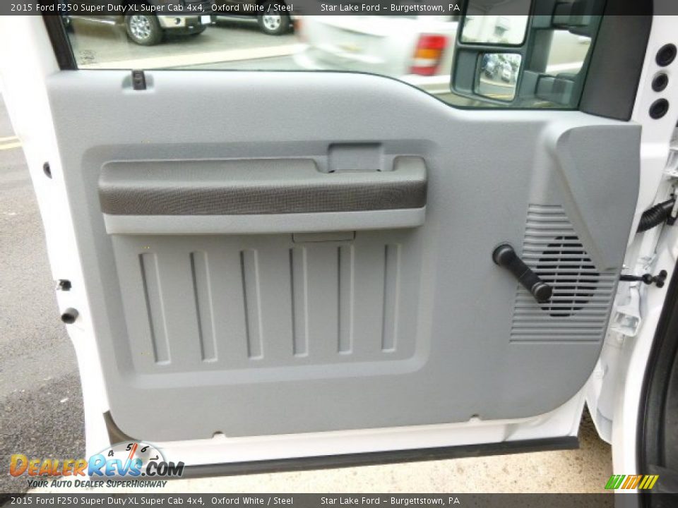 2015 Ford F250 Super Duty XL Super Cab 4x4 Oxford White / Steel Photo #13