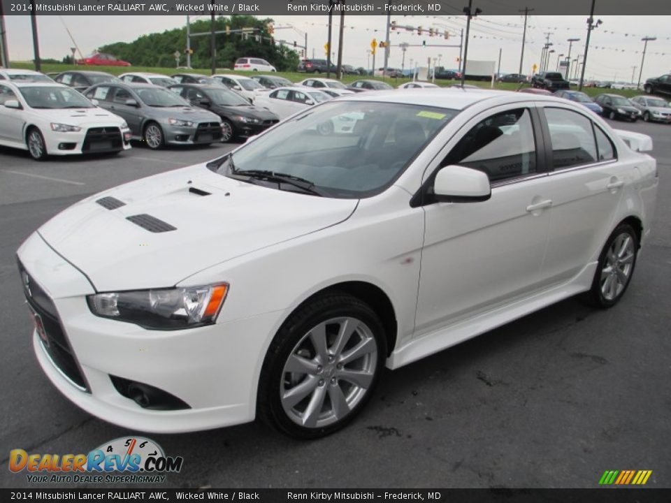 Front 3/4 View of 2014 Mitsubishi Lancer RALLIART AWC Photo #3