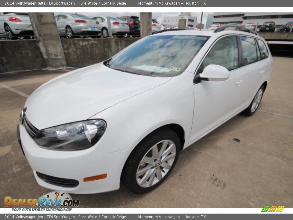 2014 Volkswagen Jetta TDI SportWagen Pure White / Cornsilk Beige Photo #3