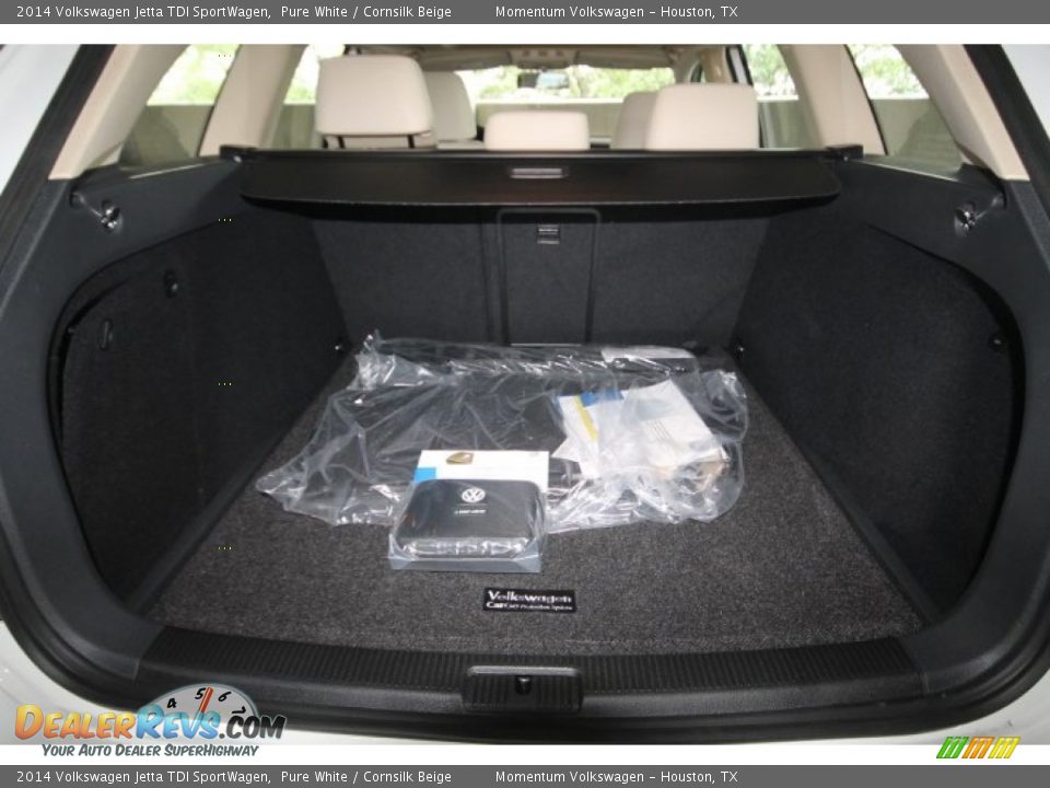 2014 Volkswagen Jetta TDI SportWagen Pure White / Cornsilk Beige Photo #8