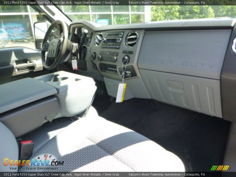 2011 Ford F250 Super Duty XLT Crew Cab 4x4 Ingot Silver Metallic / Steel Gray Photo #13