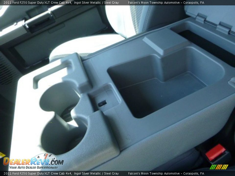 2011 Ford F250 Super Duty XLT Crew Cab 4x4 Ingot Silver Metallic / Steel Gray Photo #22