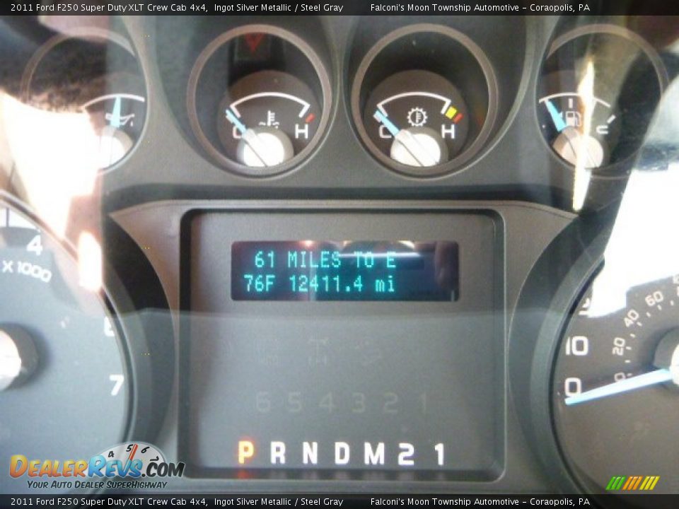 2011 Ford F250 Super Duty XLT Crew Cab 4x4 Ingot Silver Metallic / Steel Gray Photo #25