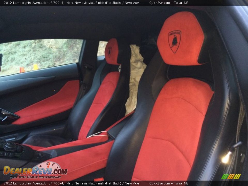 Front Seat of 2012 Lamborghini Aventador LP 700-4 Photo #9