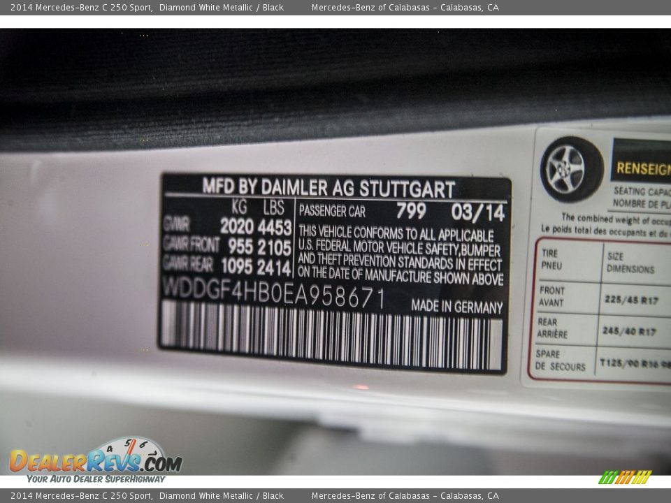 2014 Mercedes-Benz C 250 Sport Diamond White Metallic / Black Photo #7