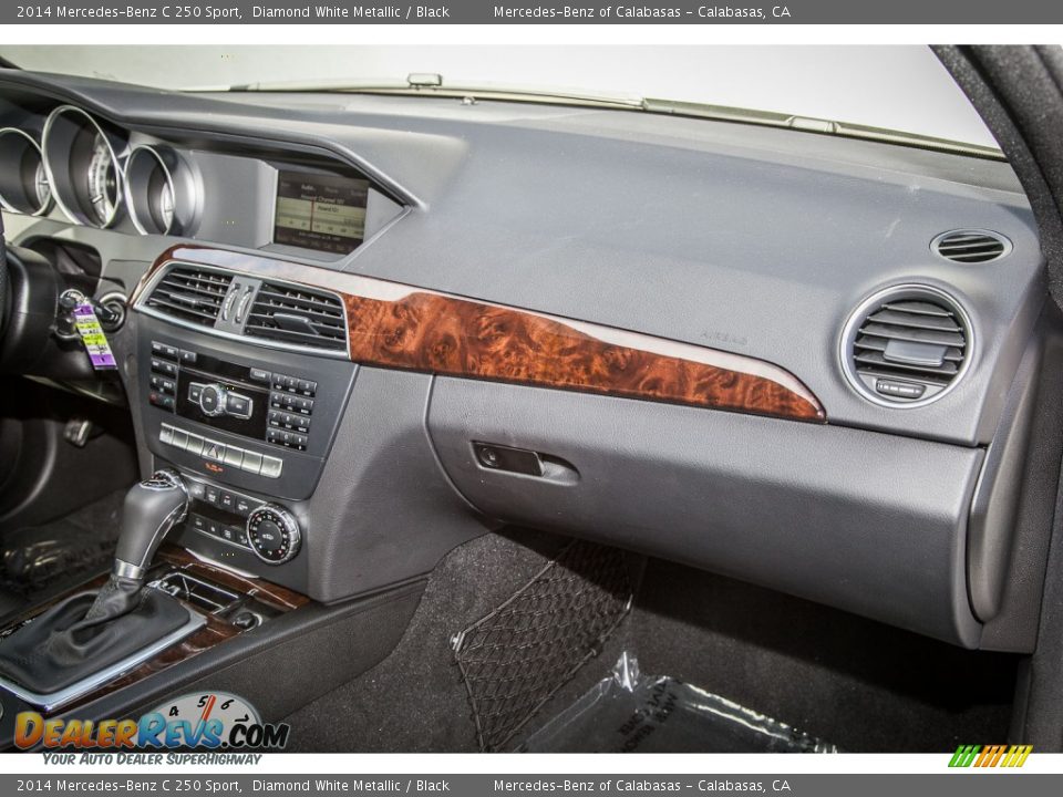 2014 Mercedes-Benz C 250 Sport Diamond White Metallic / Black Photo #8