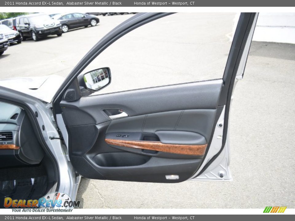 2011 Honda Accord EX-L Sedan Alabaster Silver Metallic / Black Photo #15