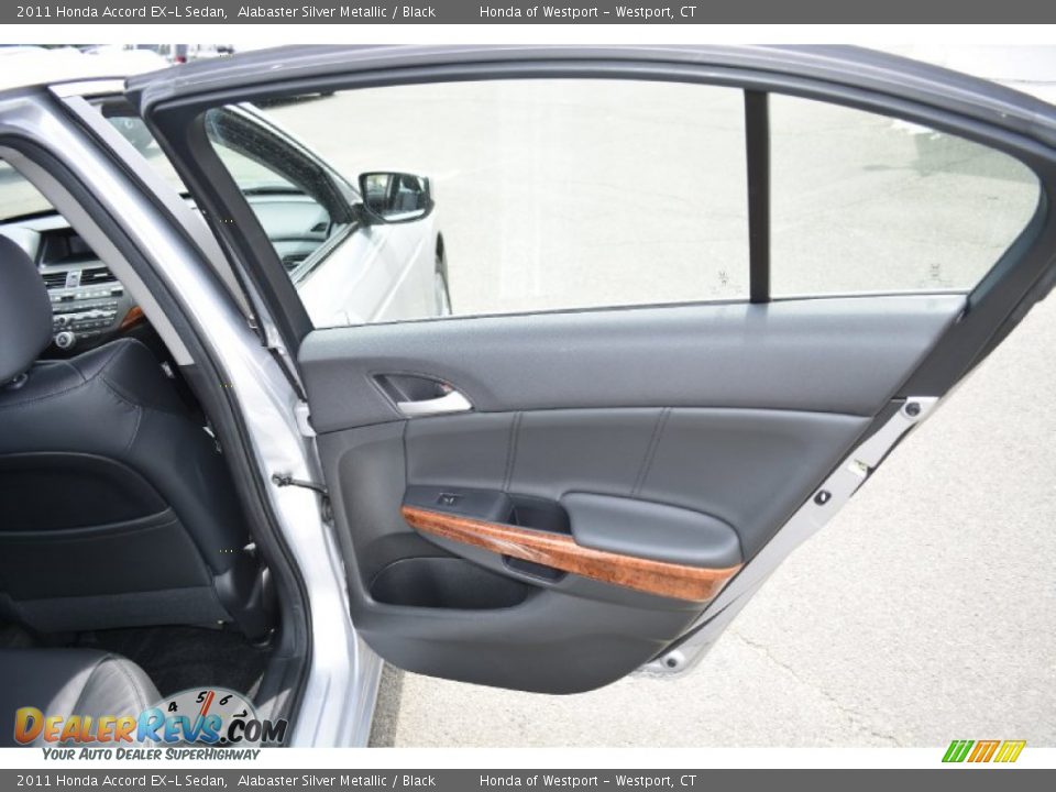 2011 Honda Accord EX-L Sedan Alabaster Silver Metallic / Black Photo #16