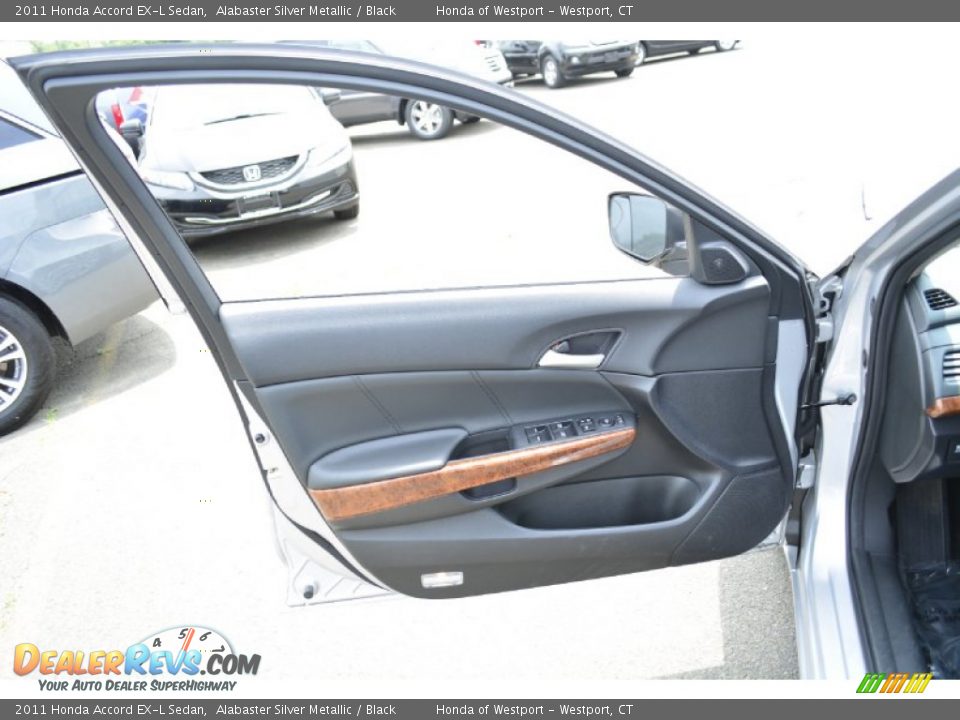 2011 Honda Accord EX-L Sedan Alabaster Silver Metallic / Black Photo #18