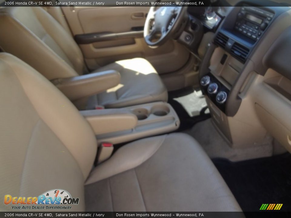 2006 Honda CR-V SE 4WD Sahara Sand Metallic / Ivory Photo #13