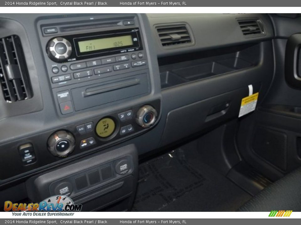 2014 Honda Ridgeline Sport Crystal Black Pearl / Black Photo #11