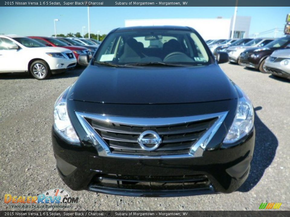 2015 Nissan Versa 1.6 S Sedan Super Black / Charcoal Photo #2