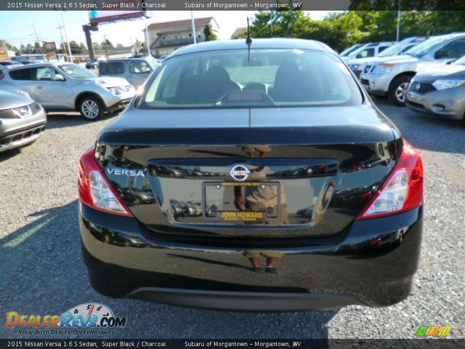 2015 Nissan Versa 1.6 S Sedan Super Black / Charcoal Photo #6