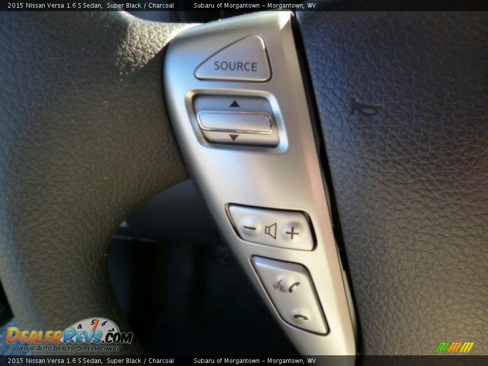 2015 Nissan Versa 1.6 S Sedan Super Black / Charcoal Photo #18