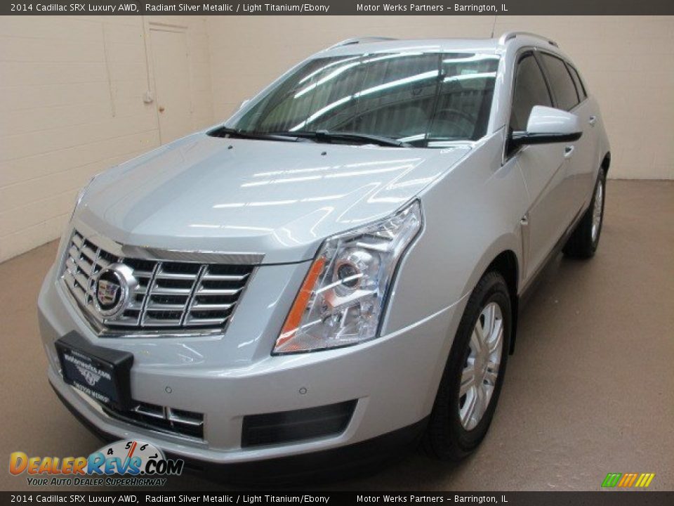 2014 Cadillac SRX Luxury AWD Radiant Silver Metallic / Light Titanium/Ebony Photo #4