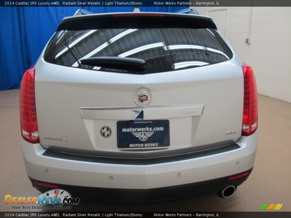 2014 Cadillac SRX Luxury AWD Radiant Silver Metallic / Light Titanium/Ebony Photo #7