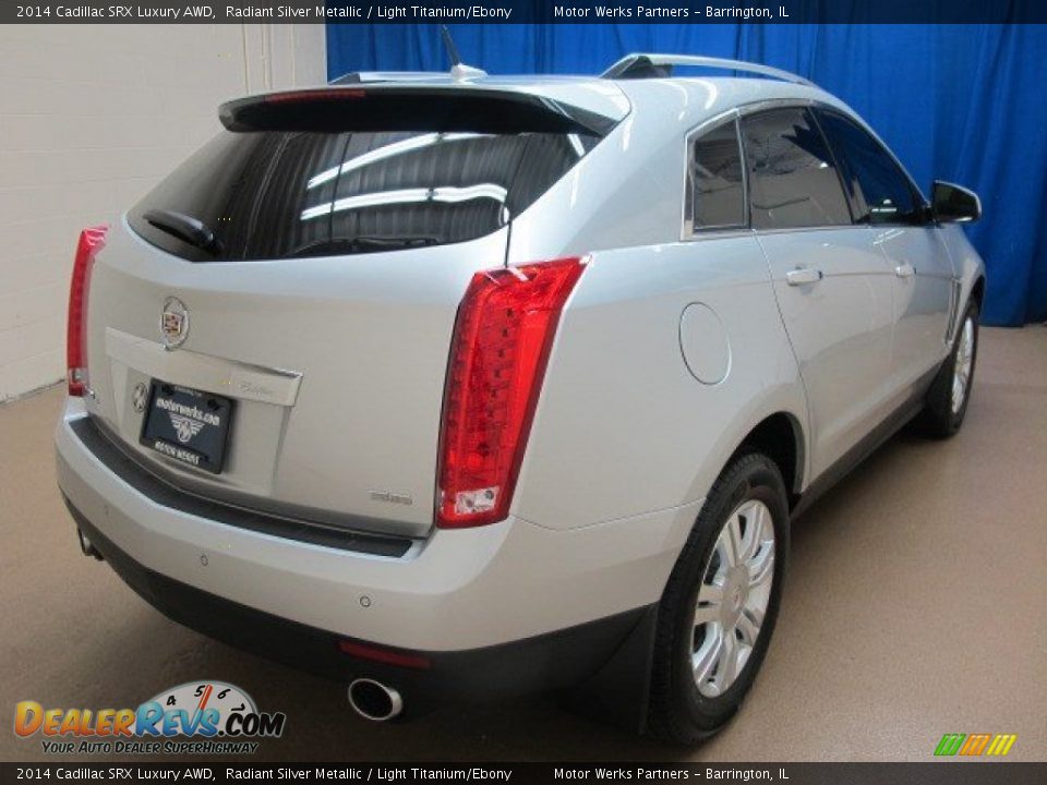 2014 Cadillac SRX Luxury AWD Radiant Silver Metallic / Light Titanium/Ebony Photo #9
