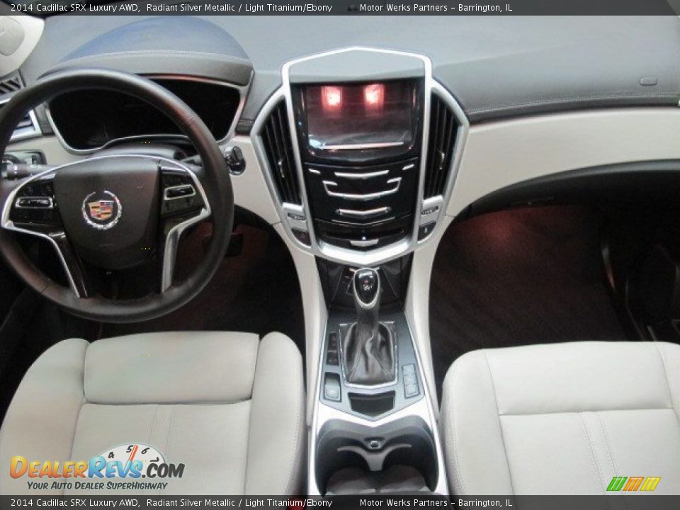 2014 Cadillac SRX Luxury AWD Radiant Silver Metallic / Light Titanium/Ebony Photo #16