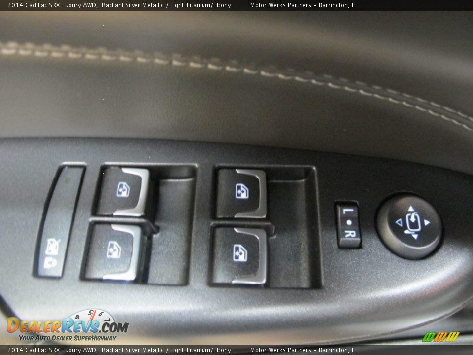 2014 Cadillac SRX Luxury AWD Radiant Silver Metallic / Light Titanium/Ebony Photo #27