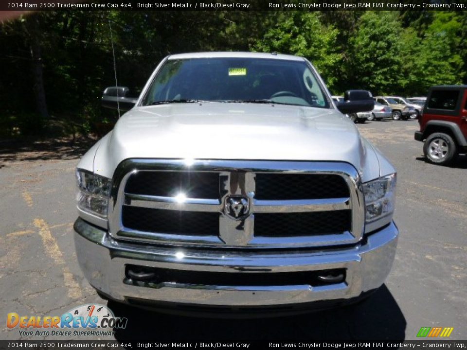 2014 Ram 2500 Tradesman Crew Cab 4x4 Bright Silver Metallic / Black/Diesel Gray Photo #3