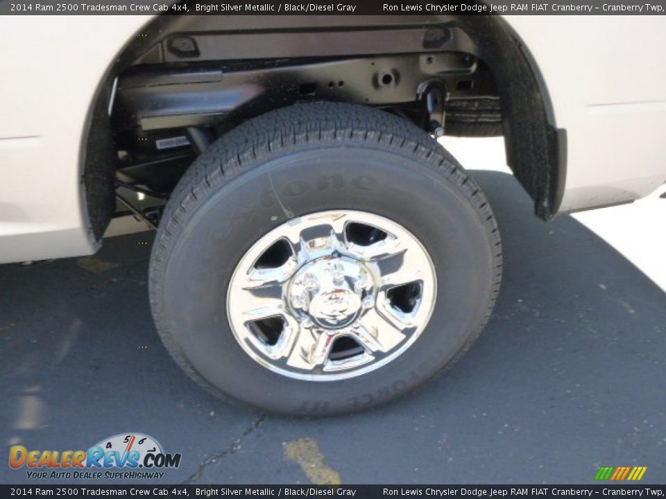 2014 Ram 2500 Tradesman Crew Cab 4x4 Bright Silver Metallic / Black/Diesel Gray Photo #9